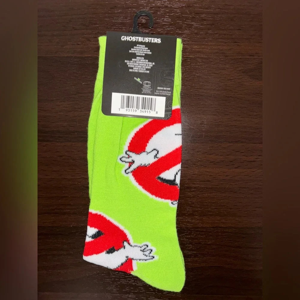 GHOSTBUSTERS NOVELTY CREW SOCKS NWT MEN’S SHOE SIZE 6-12